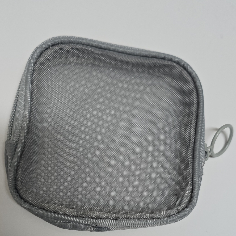 Gray Mesh Travel Pouch - Mini